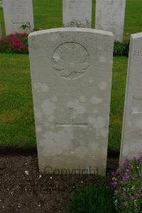 Etaples Military Cemetery - Luck, Frank